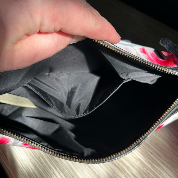 ♠️Kate Spade♠️ Pink and Black Floral Cosmetic Bag - Picture 8 of 11